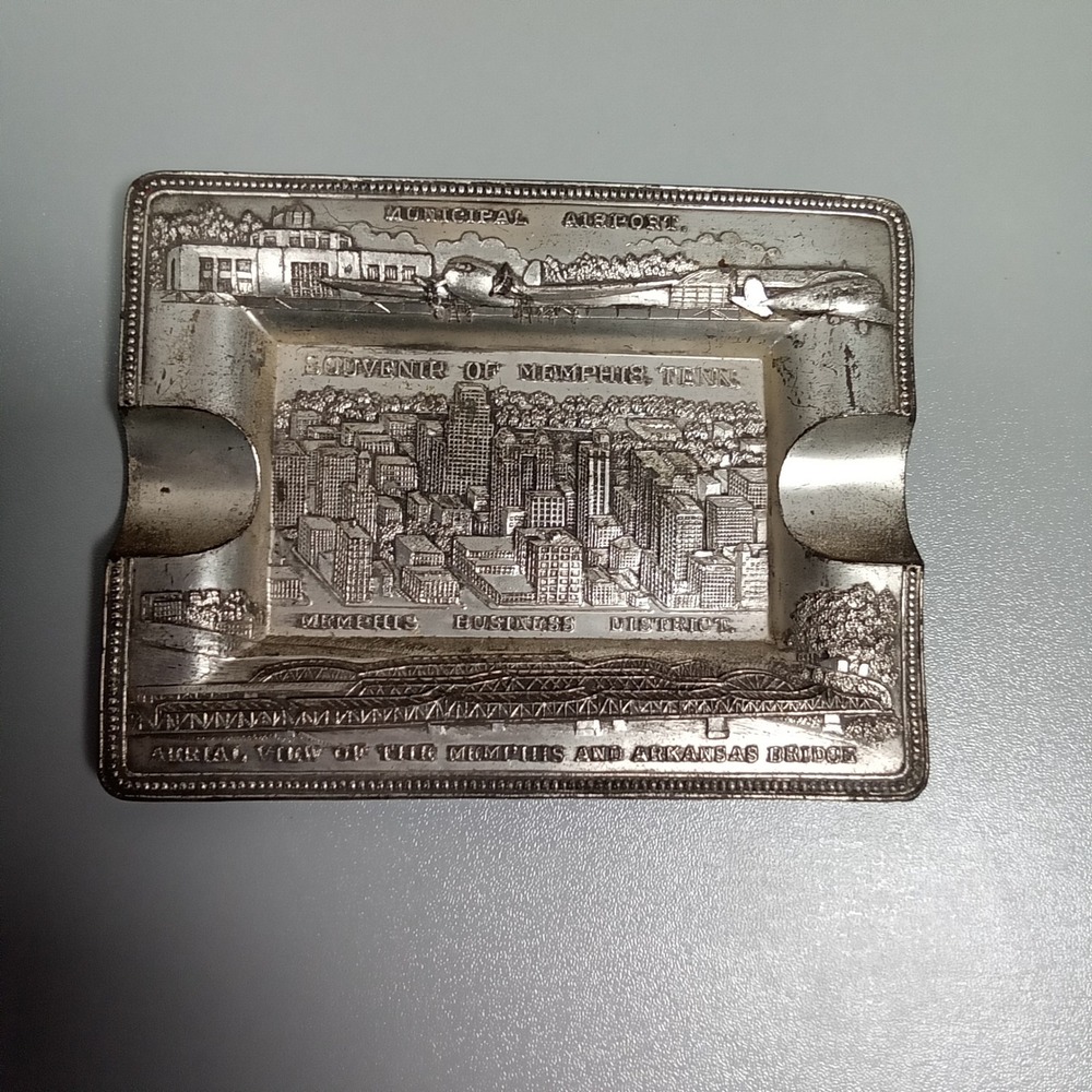 Vintage 1950 Memphis Tennessee Souvenir Ashtray Made in Occupied Japan Metal 4x3